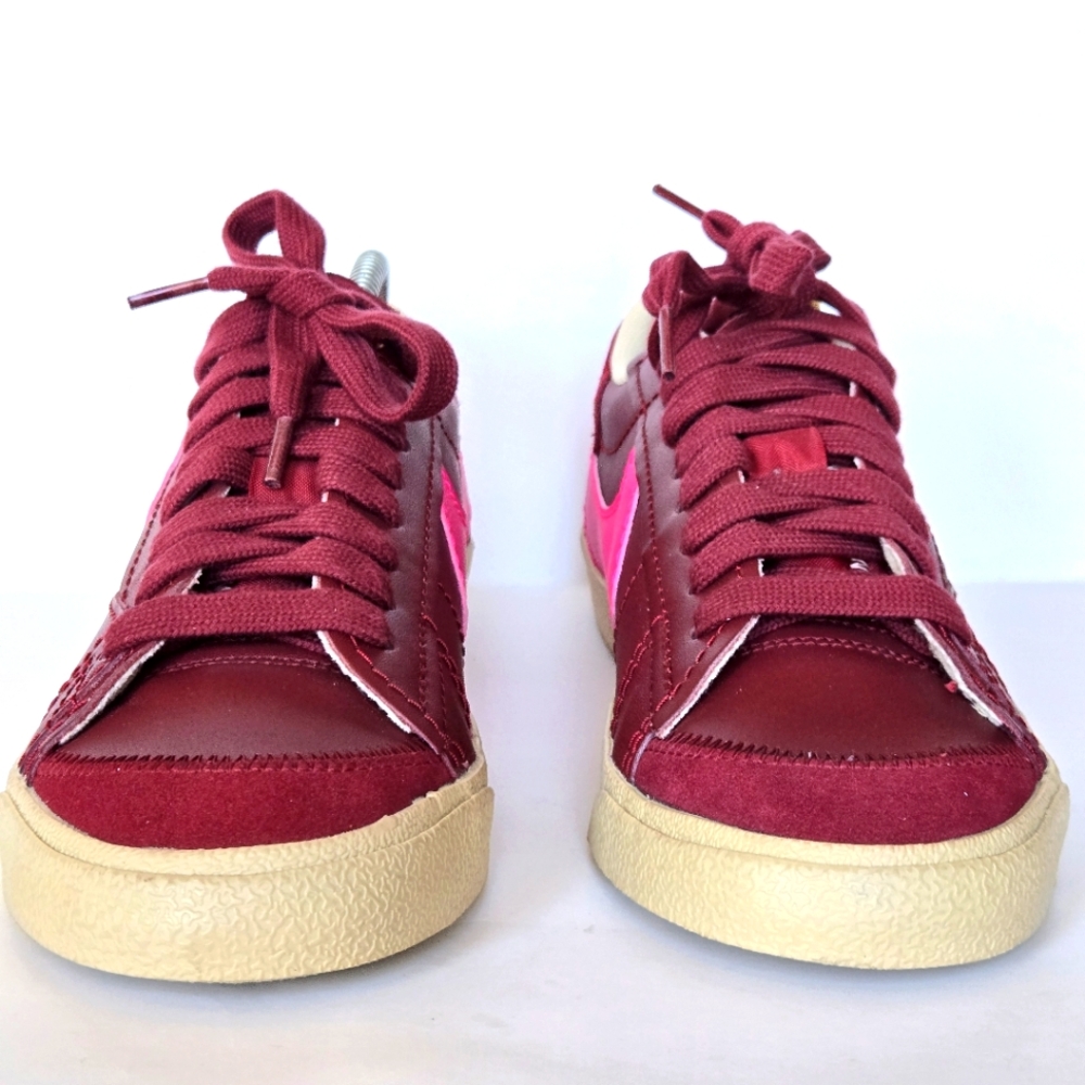 Wmns Blazer Low '77 Jumbo 'Team Red Pink Prime' size 12. - Picture 2 of 9